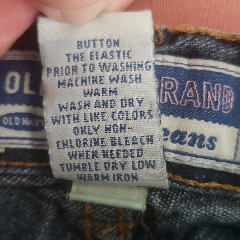 Old Navy Cuffed Pedal Pushers Jeans Capris Girl's Size 5 Slim Casual Embroidered